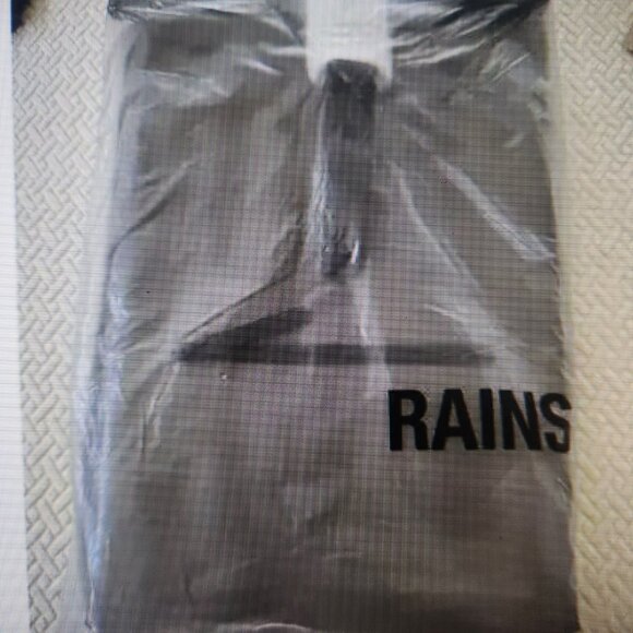 RAINS | Roll-top Rucksack Metallic Grey. NWT. - Picture 7 of 8